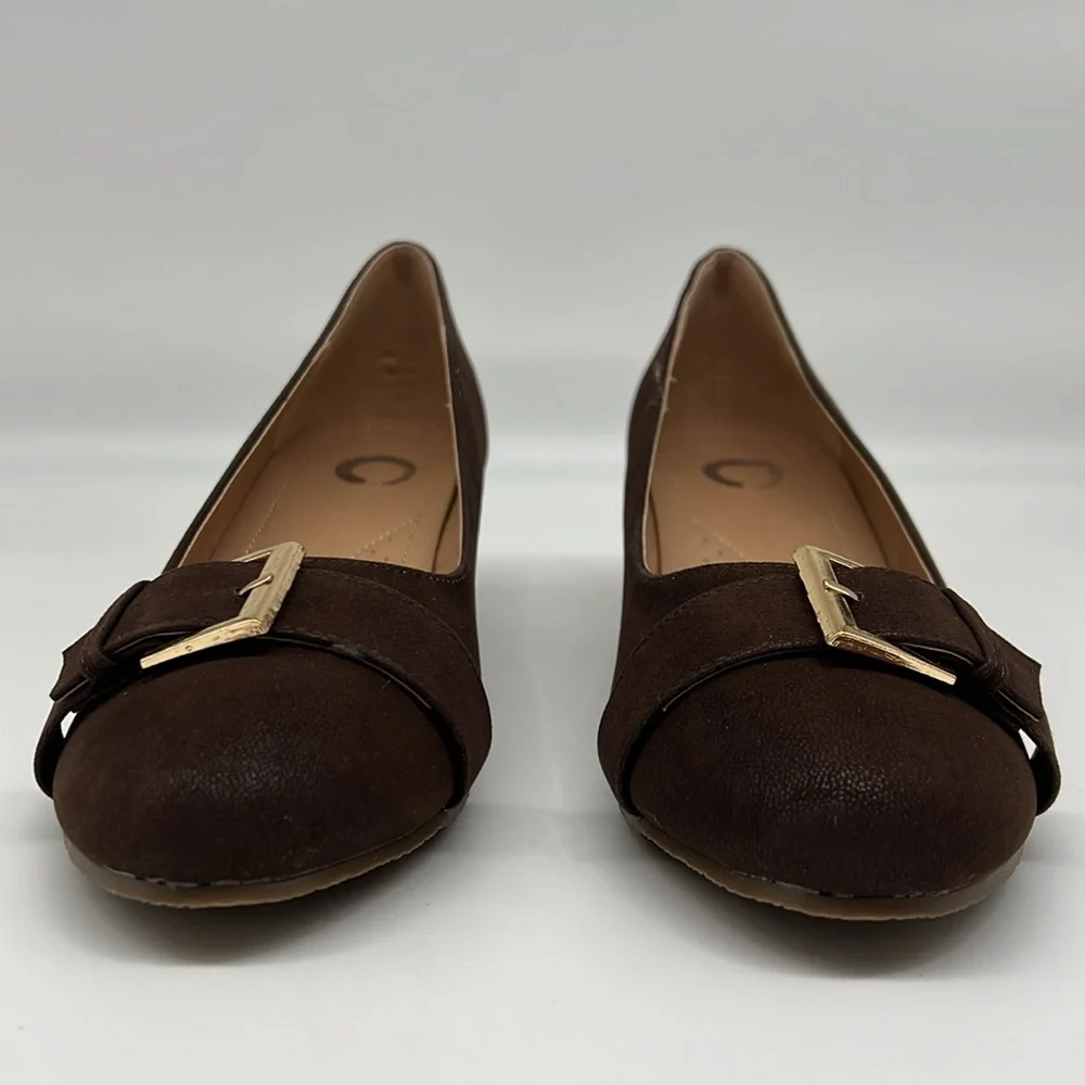 Journee Collection Graysn Brown Wedge Gold‎ Buckle Round Toe Arch Support 11M